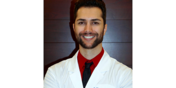 Dental Surgeon Dr. Kambiz Sadraei Offers Free Treatment to Cancer Patients