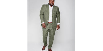 Meet Ashton Henry, Successful Entrepreneur and Best-Selling Author