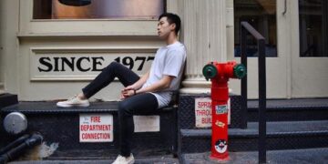 Shakespearean actor, Jae Woo, brings life to the Arts admist the pandemic.