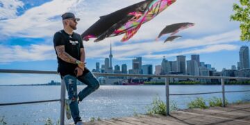 Celebrity Artist Diogo Snow’s New World Inc. NFT Platform Just acquired for $20M