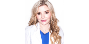 Why Elizabeth Sommers Encourages Everybody to Pursue Their Passion