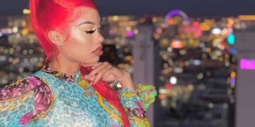 Is money or sex more appealing, Jasamine wonders